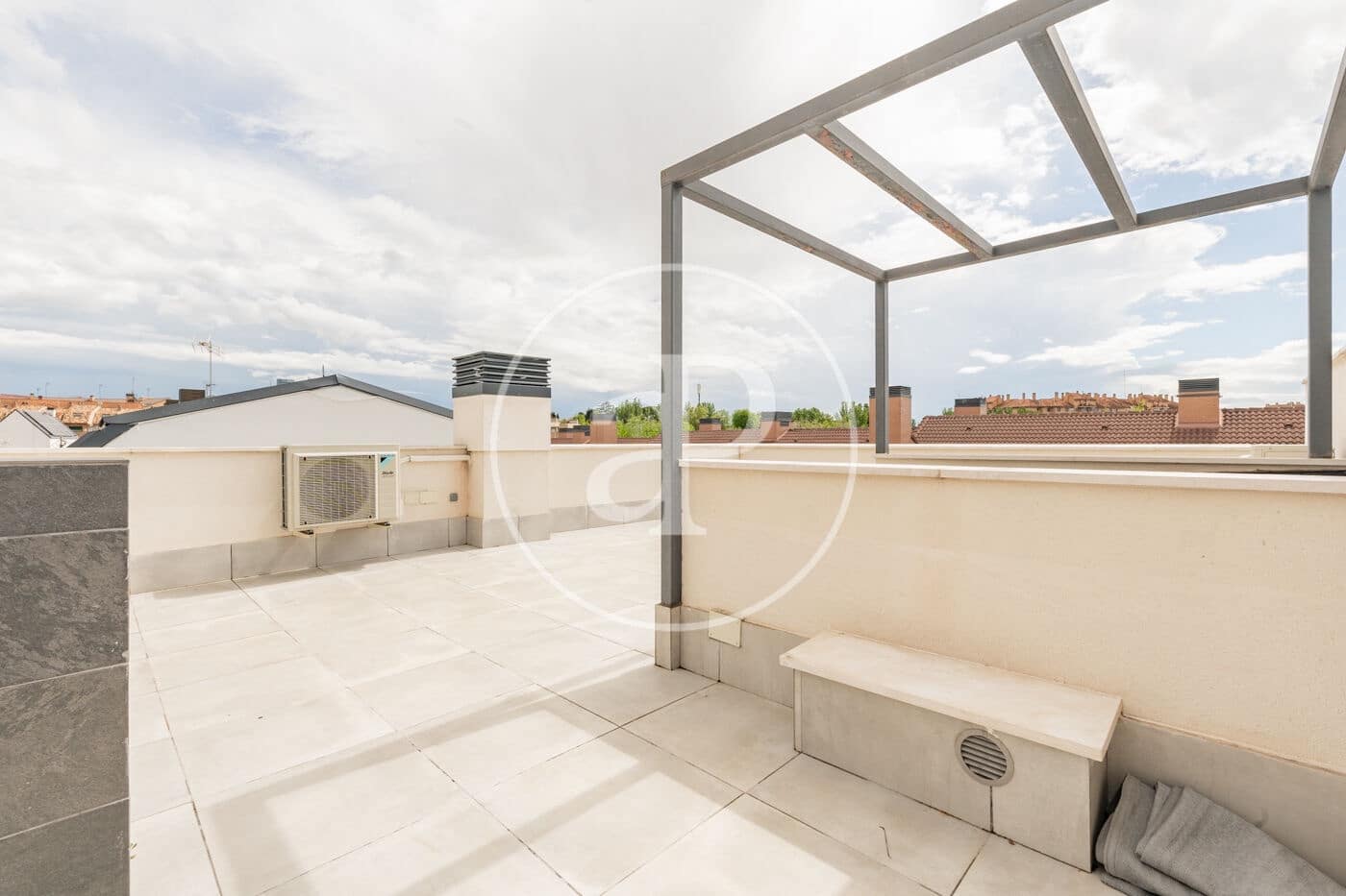 3 soveværelse Villa til salg i Madrid by med swimmingpool - € 1.400.000 (Ref: 8970704)