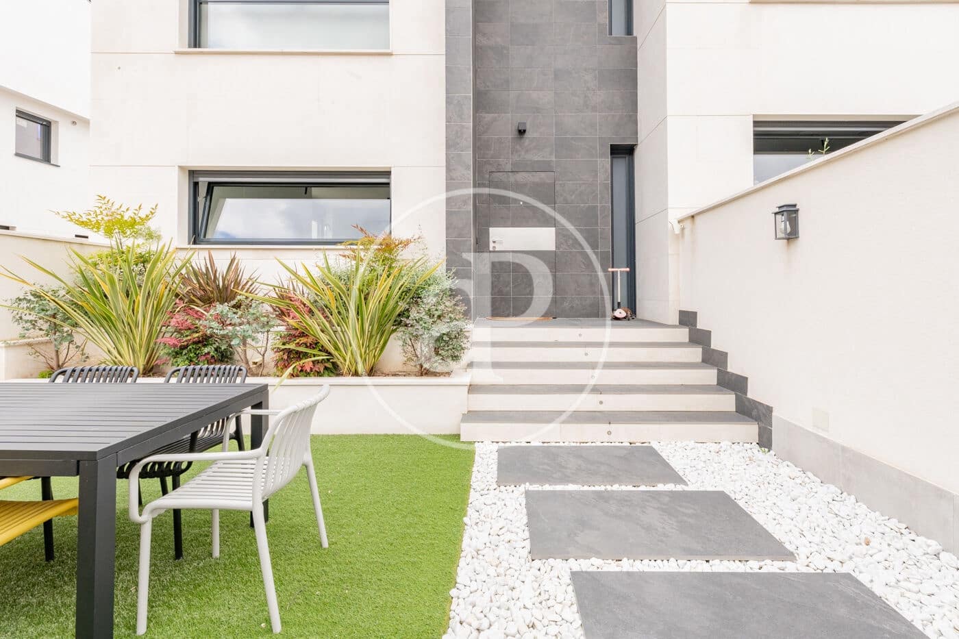 3 soveværelse Villa til salg i Madrid by med swimmingpool - € 1.400.000 (Ref: 8970704)