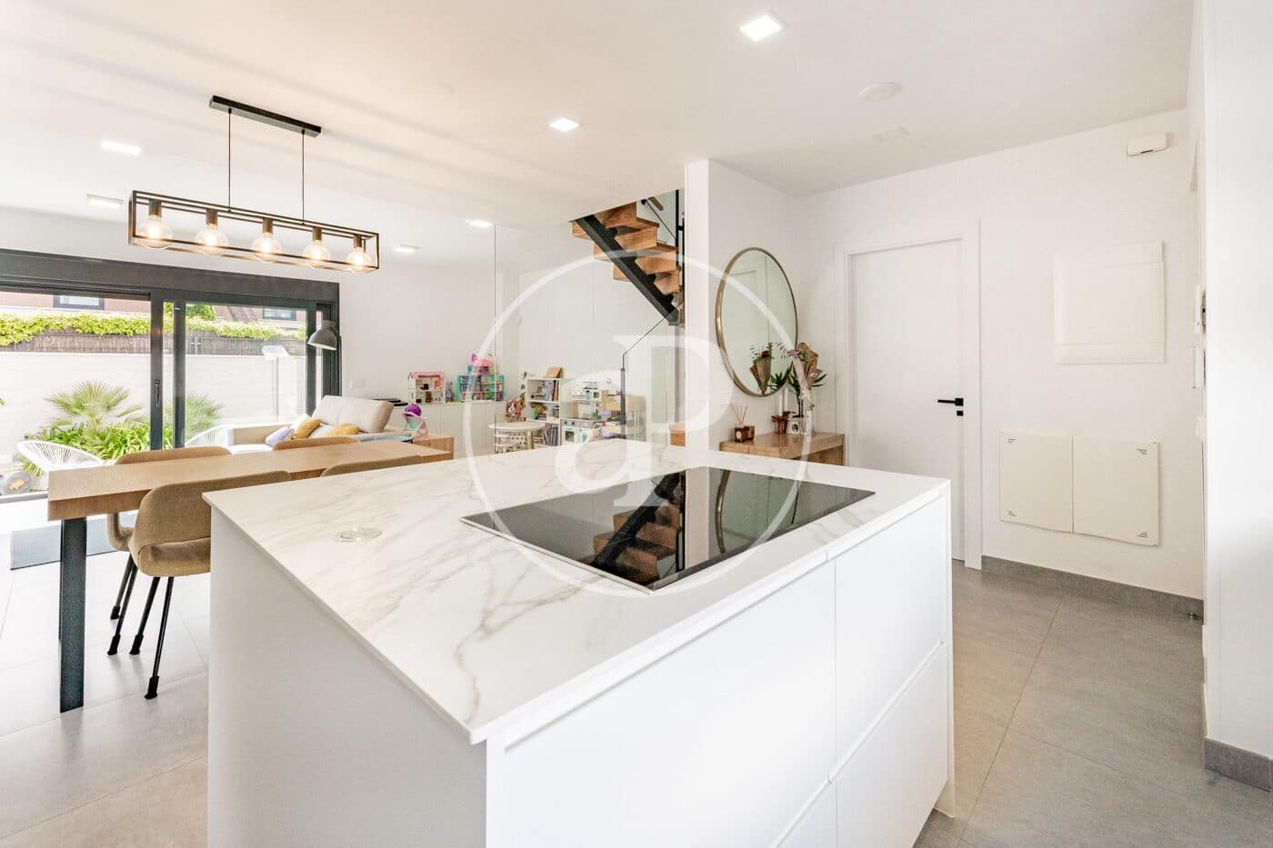 3 soveværelse Villa til salg i Madrid by med swimmingpool - € 1.400.000 (Ref: 8970704)