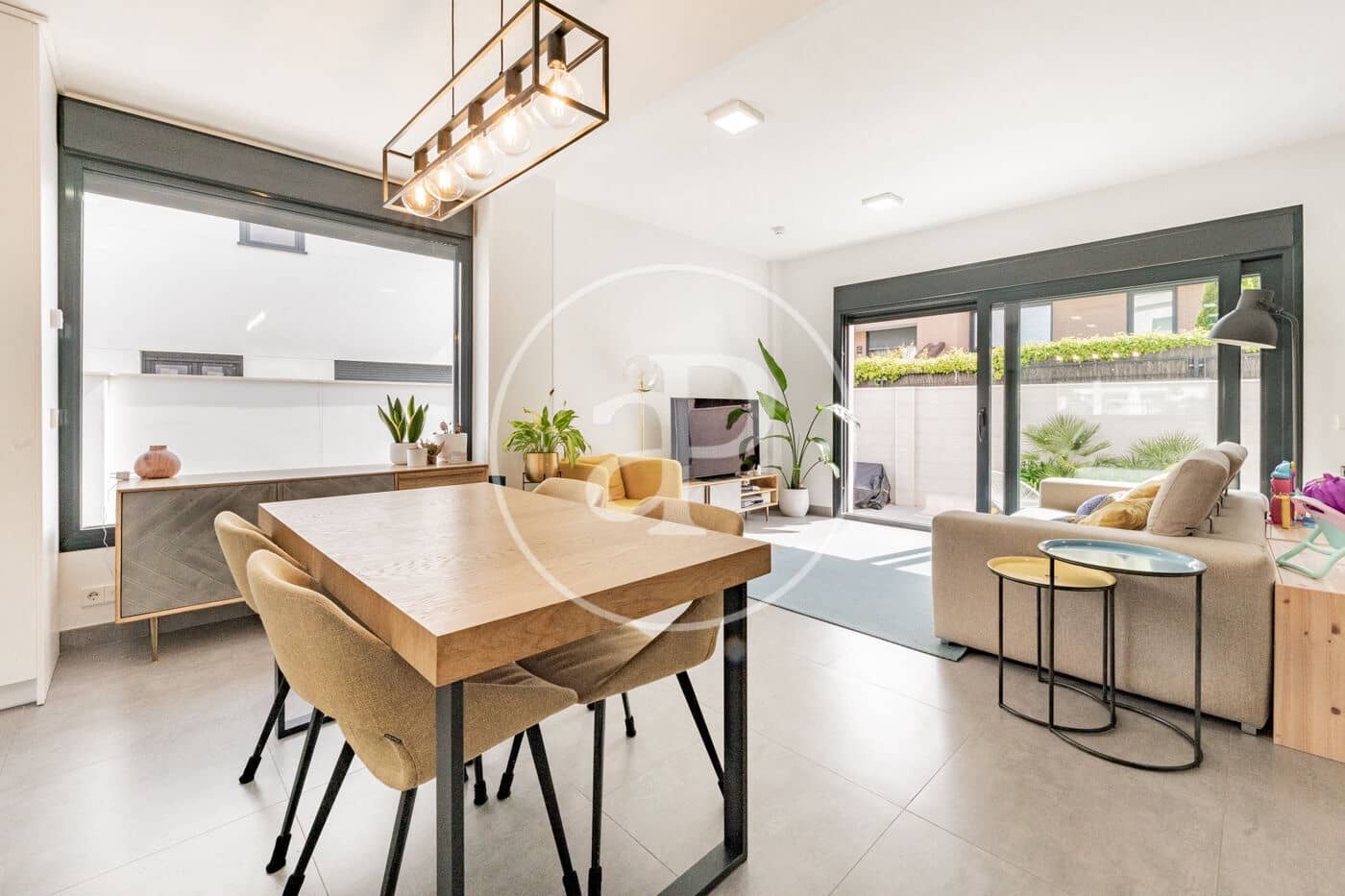 3 soveværelse Villa til salg i Madrid by med swimmingpool - € 1.400.000 (Ref: 8970704)