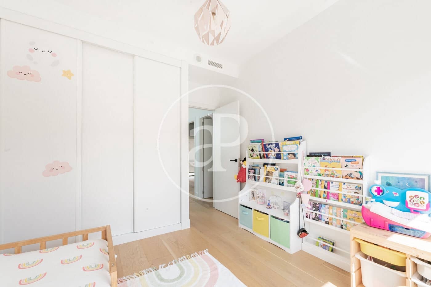 3 soveværelse Villa til salg i Madrid by med swimmingpool - € 1.400.000 (Ref: 8970704)