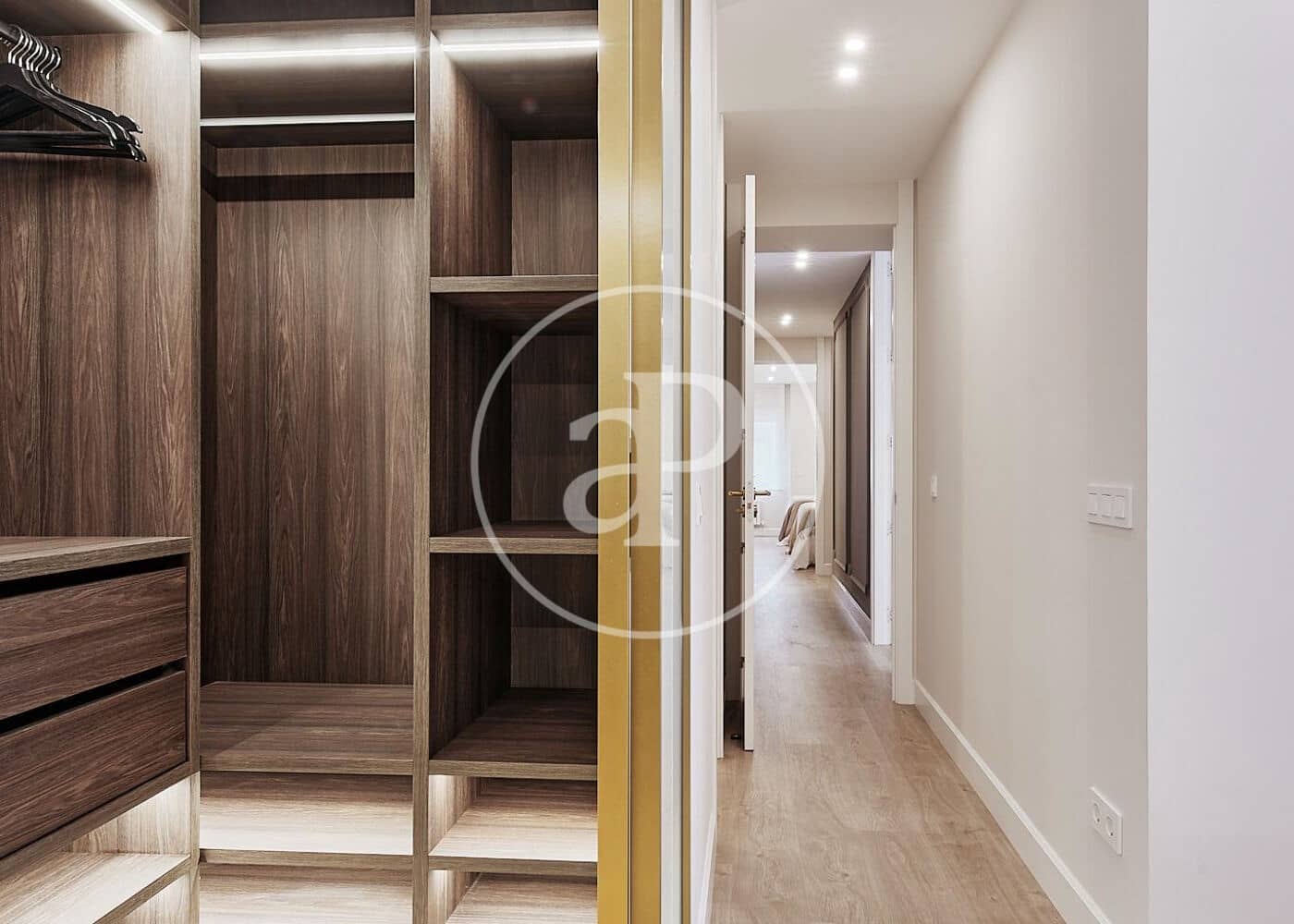 3 soveværelse Lejlighed til salg i Madrid by - € 2.009.000 (Ref: 8970707)