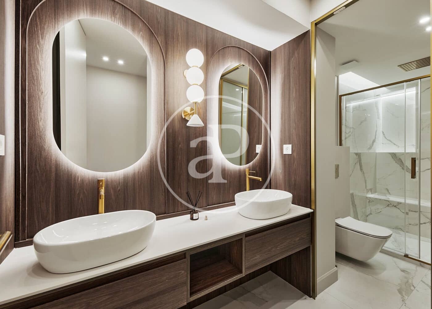 3 soveværelse Lejlighed til salg i Madrid by - € 2.009.000 (Ref: 8970707)