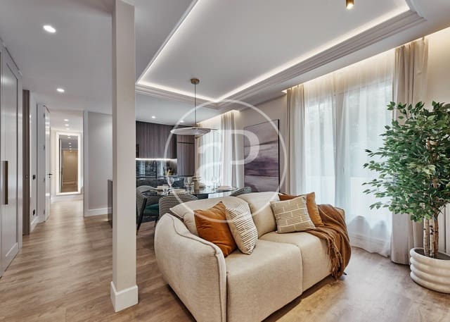 3 soverom Leilighet til salgs i Castellana, Madrid by - € 1 539 000 (Ref: 8970709)