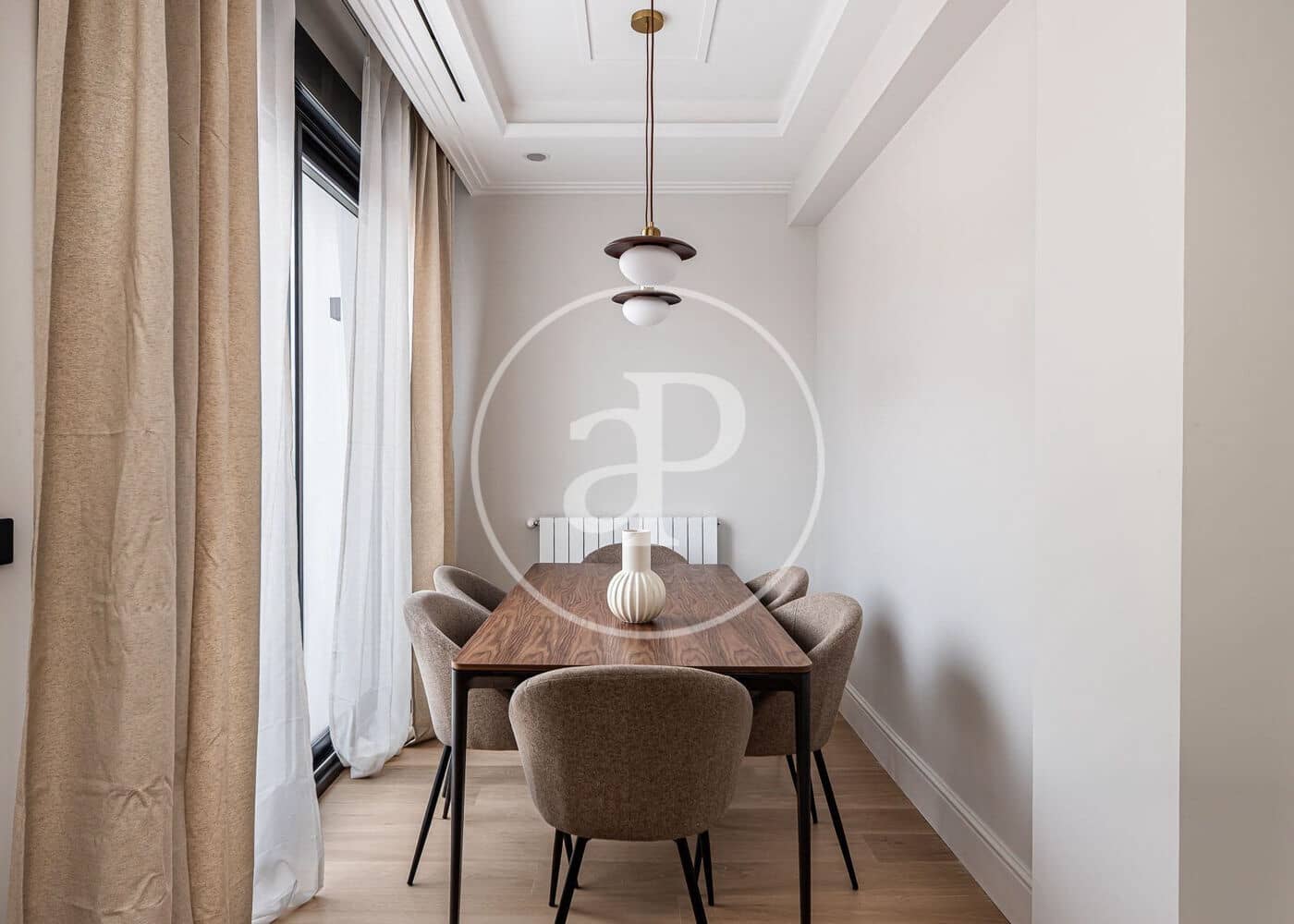 3 soveværelse Lejlighed til salg i Madrid by - € 2.385.000 (Ref: 8973089)