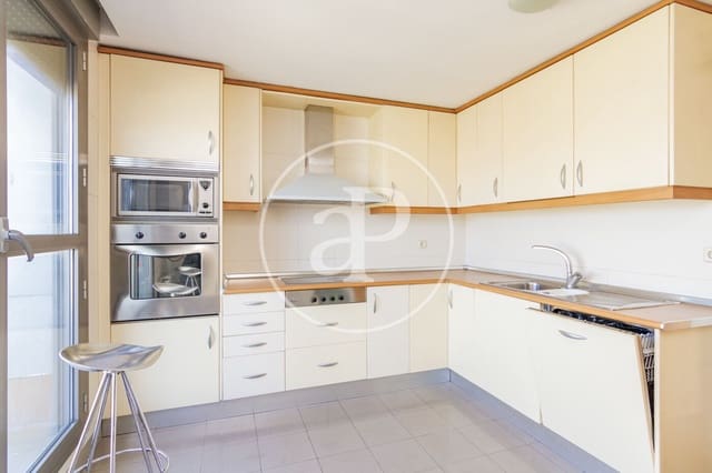 3 soverom Penthouse til salgs i Guindalera, Madrid by med svømmebasseng - € 1 750 000 (Ref: 8973090)