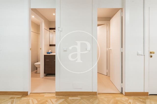 1 soveværelse Lejlighed til salg i Rios Rosas, Madrid by - € 470.000 (Ref: 8973092)