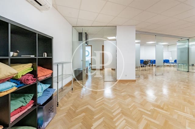 1 bedroom Apartment for sale in Rios Rosas, Madrid city - € 950,000 (Ref: 8973092)