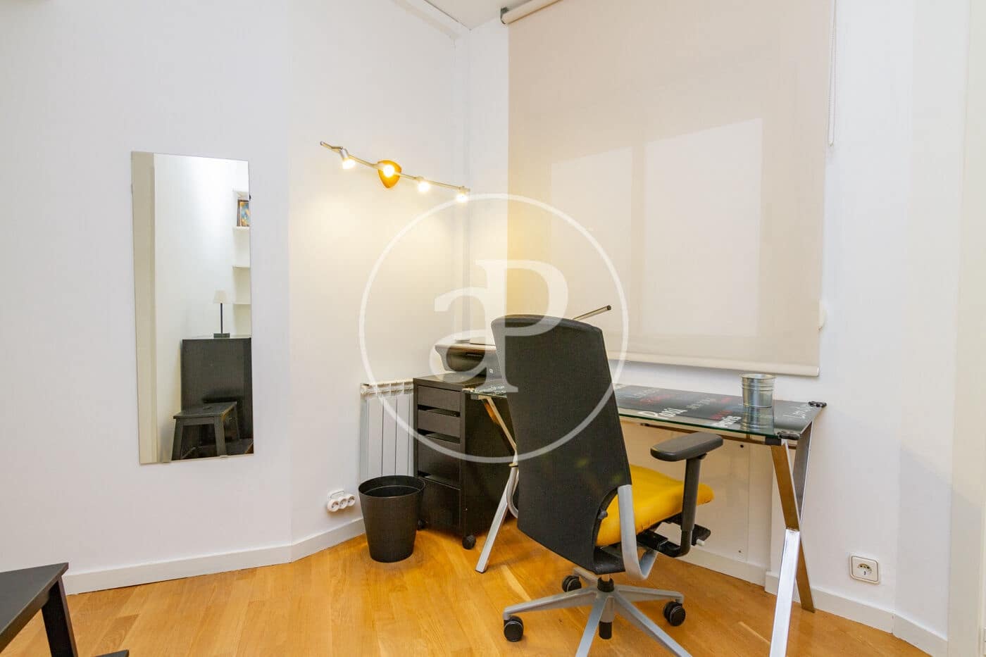 2 bedroom Apartment for rent in Madrid city - € 2,300 (Ref: 8973095)