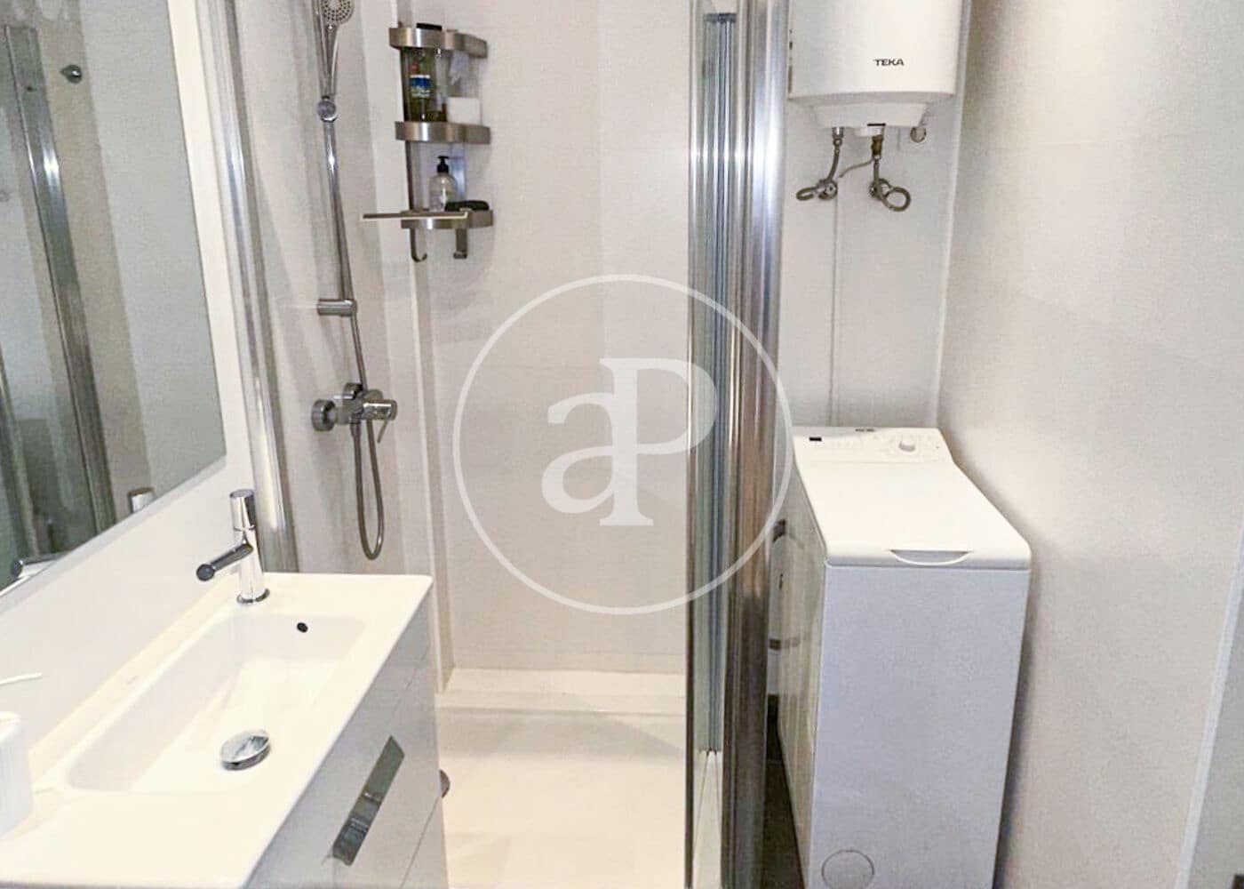 1 bedroom Villa for rent in Madrid city - € 1,450 (Ref: 8973099)