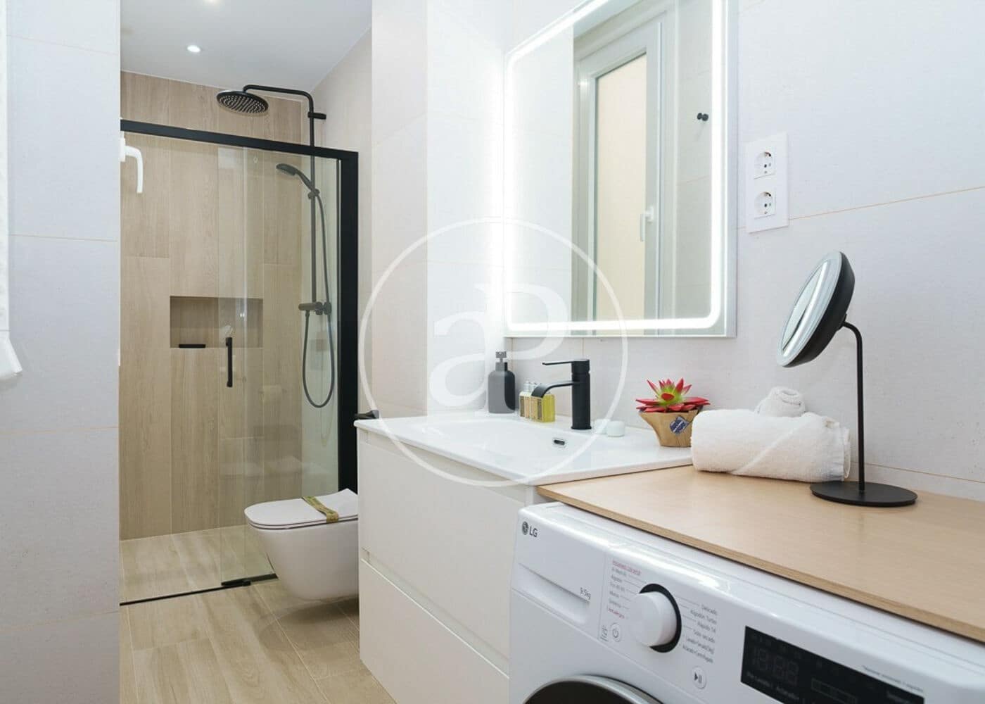 1 makuuhuone Huoneisto vuokrattavana paikassa Madrid kaupunki - 2 200 € (Ref: 8973101)