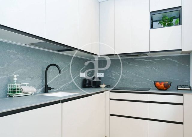 1 makuuhuone Huoneisto vuokrattavana paikassa Ibiza, Madrid kaupunki - 2 200 € (Ref: 8973101)
