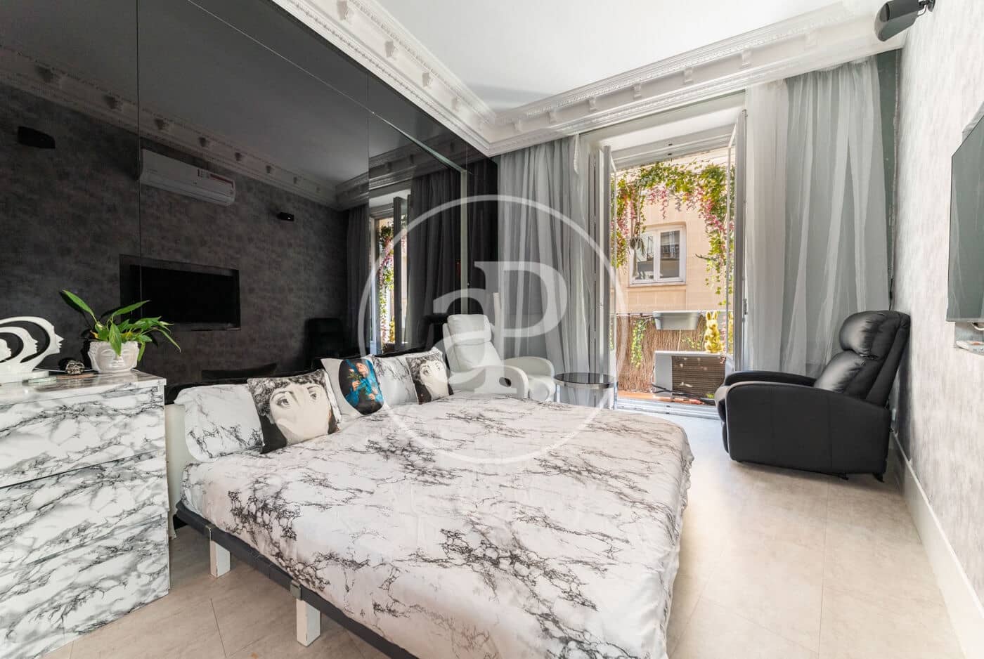1 soveværelse Lejlighed til salg i Madrid by - € 415.000 (Ref: 8976457)