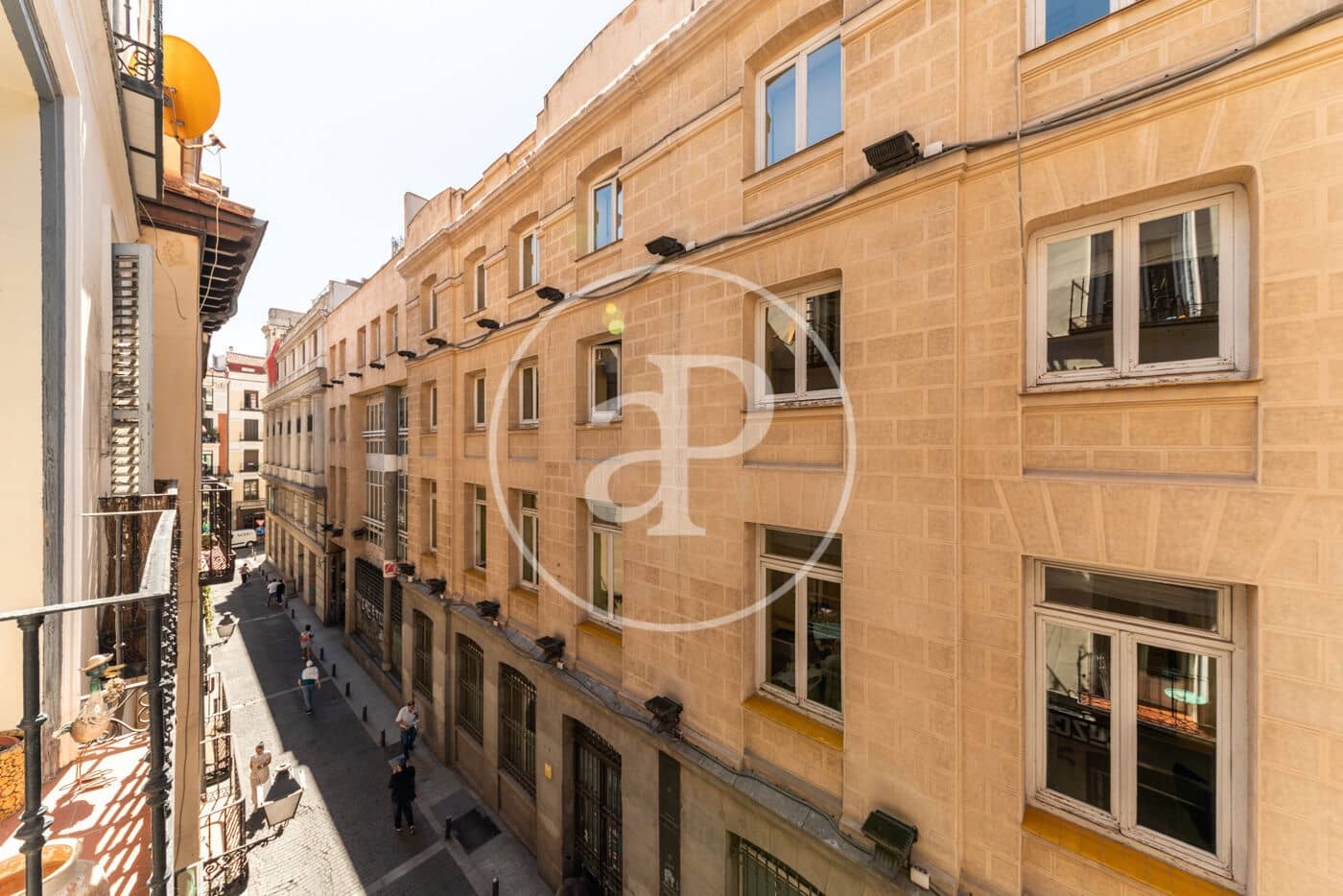 1 soveværelse Lejlighed til salg i Madrid by - € 415.000 (Ref: 8976457)