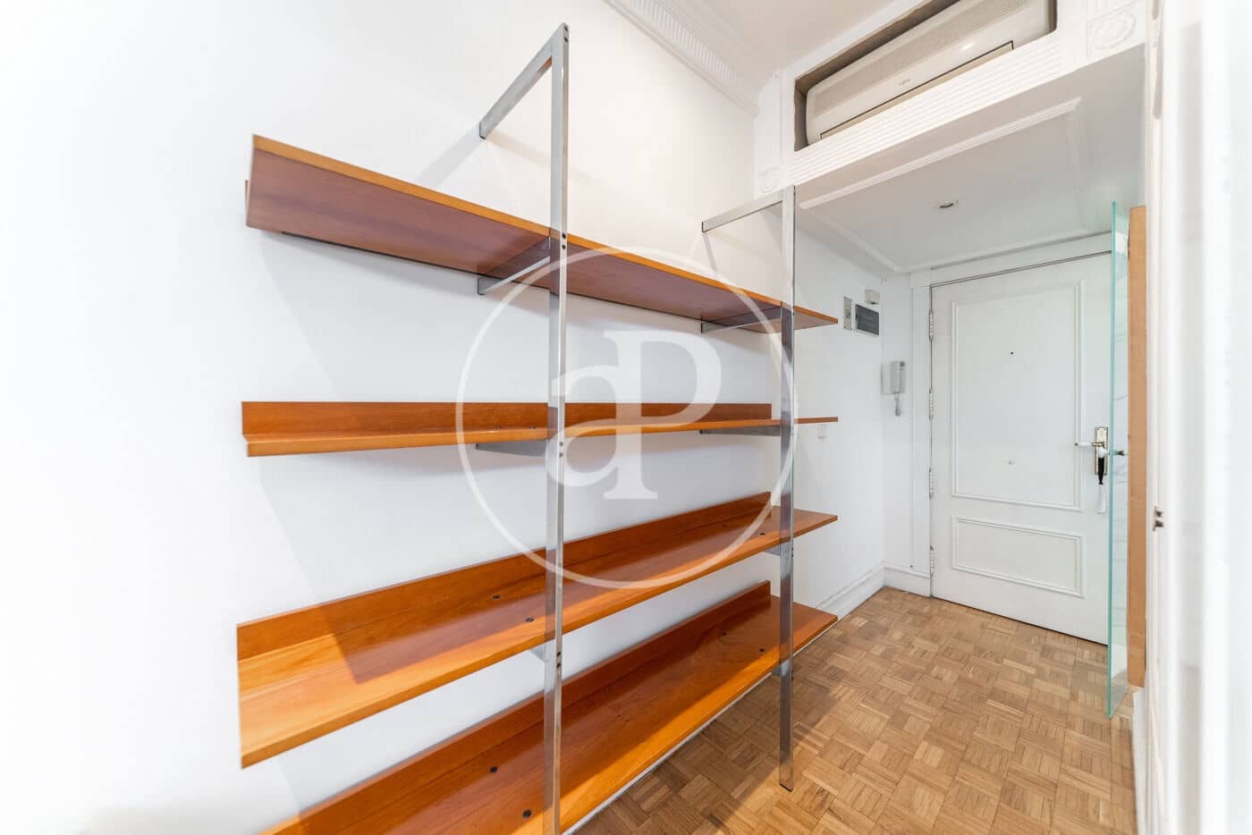 Apartament do wynajęcia w Miasto Madryt - 1 250 € (Ref: 8976462)