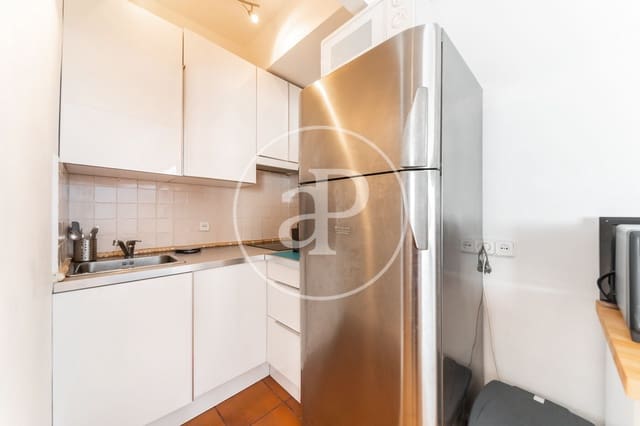 Appartamento da affittare in Recoletos, Madrid città - 1.250 € (Rif: 8976462)