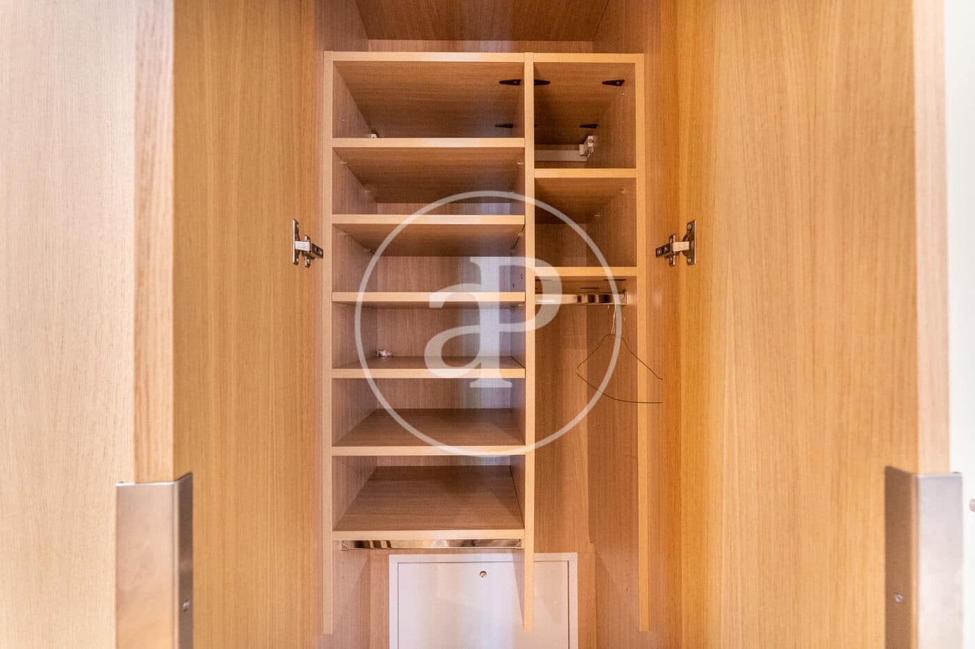 1 sovrum Lägenhet att hyra i Madrid stad - 3 200 € (Ref: 8976467)