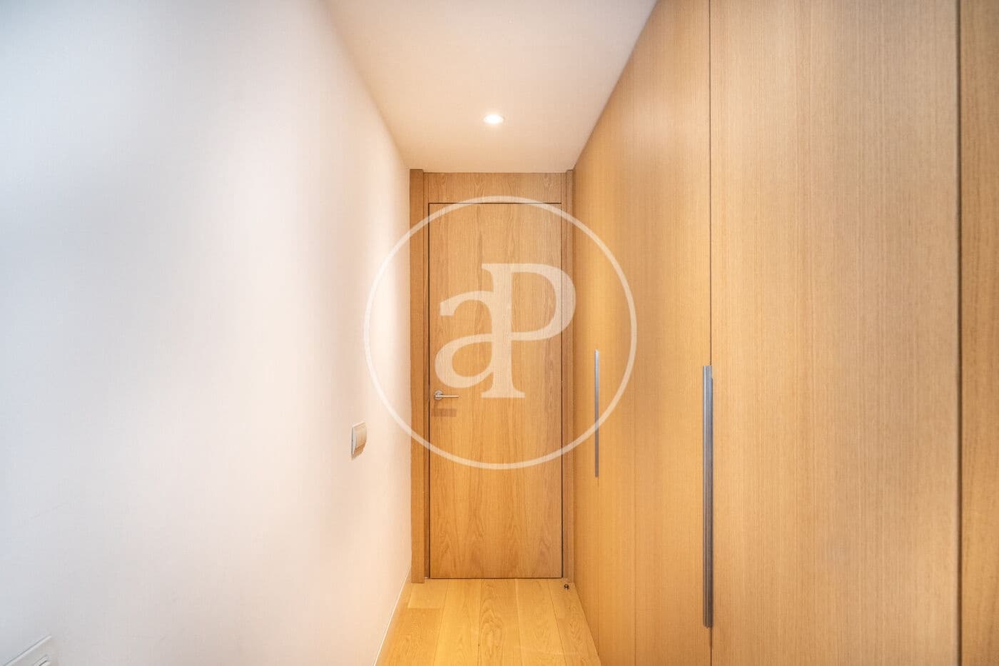 1 sovrum Lägenhet att hyra i Madrid stad - 3 200 € (Ref: 8976467)