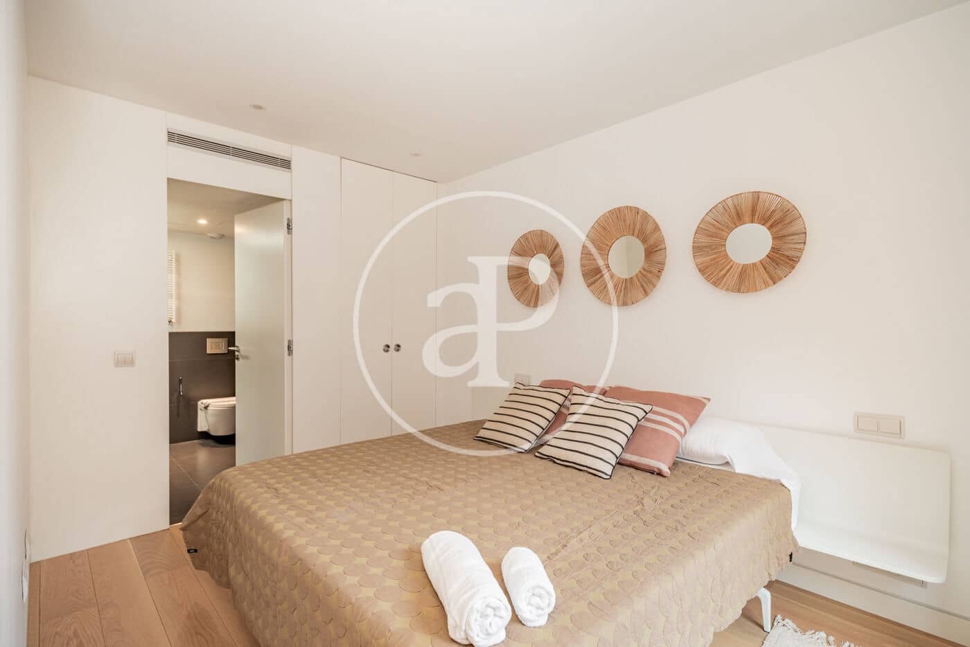 1 soveværelse Lejlighed til leje i Madrid by - € 3.200 (Ref: 8976469)