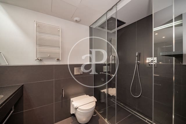 1 soveværelse Lejlighed til leje i Almagro, Madrid by - € 3.200 (Ref: 8976469)
