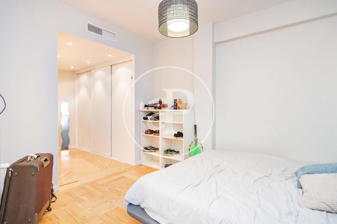 4 soveværelse Lejlighed til leje i Madrid by - € 3.500 (Ref: 8979669)