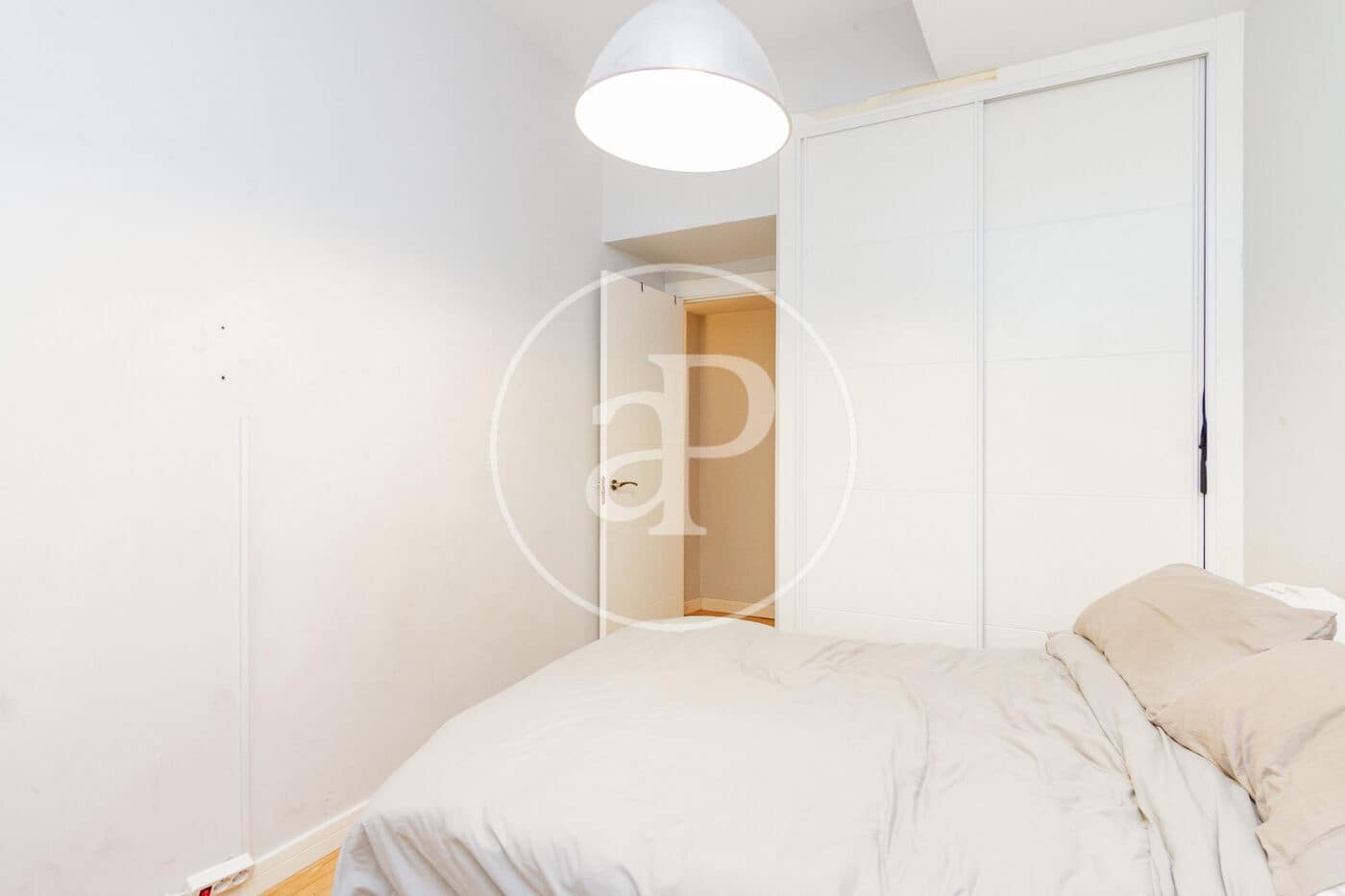 4 soveværelse Lejlighed til leje i Madrid by - € 3.500 (Ref: 8979669)