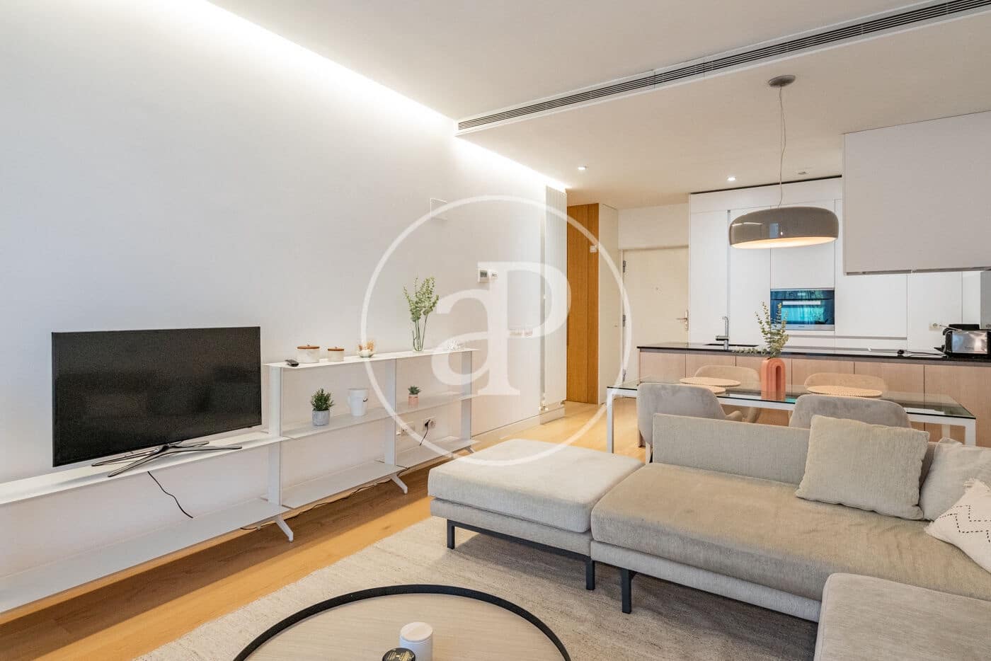 1 soverom Leilighet til leie i Madrid by - € 3 200 (Ref: 8980301)