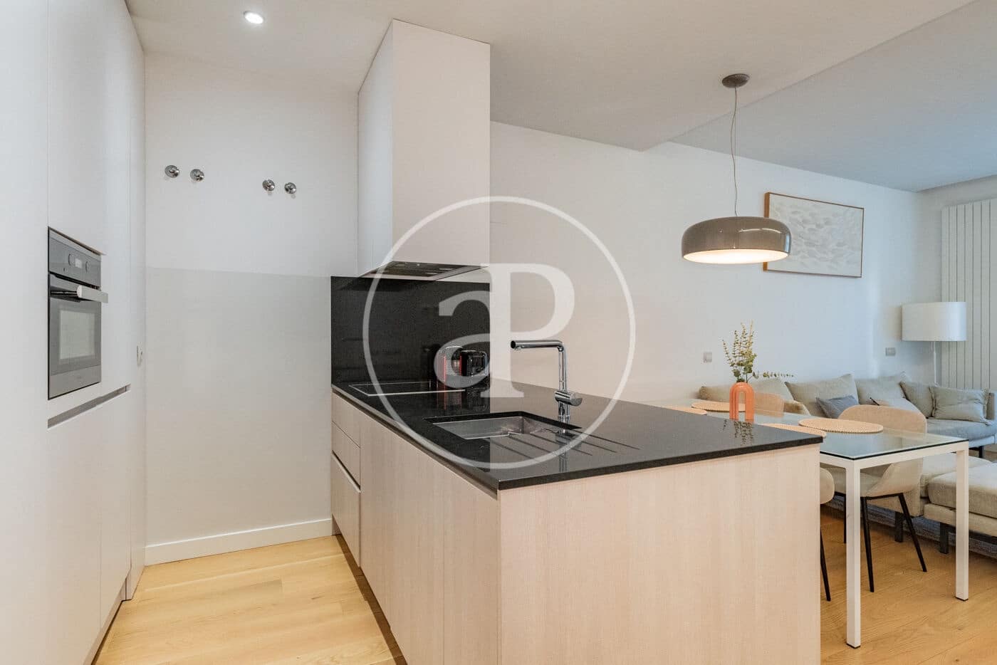 1 soverom Leilighet til leie i Madrid by - € 3 200 (Ref: 8980301)