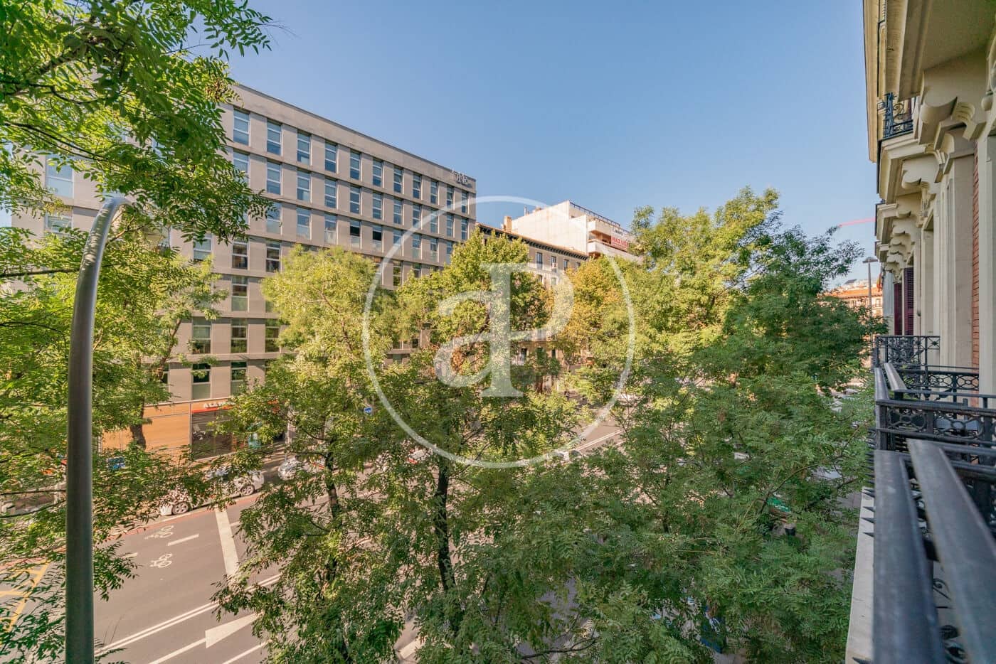 1 soverom Leilighet til leie i Madrid by - € 3 200 (Ref: 8980301)