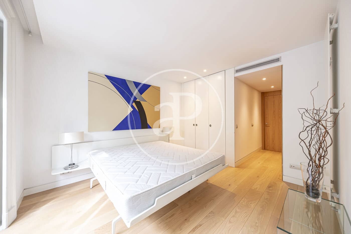 1 sovrum Lägenhet att hyra i Madrid stad - 3 200 € (Ref: 8980302)