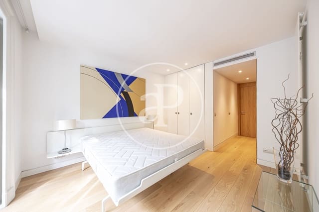 1 soveværelse Lejlighed til leje i Almagro, Madrid by - € 3.200 (Ref: 8980302)