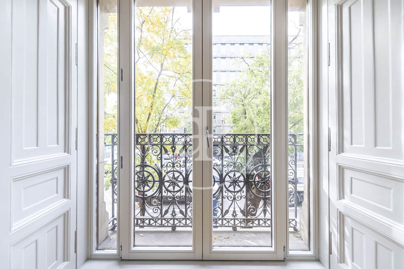 1 sovrum Lägenhet att hyra i Madrid stad - 3 200 € (Ref: 8980302)