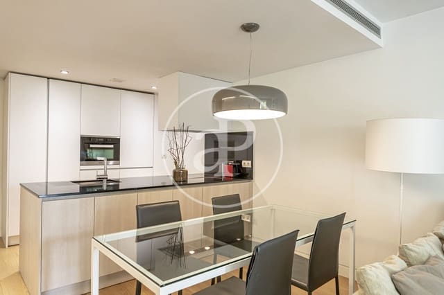 1 soveværelse Lejlighed til leje i Almagro, Madrid by - € 3.200 (Ref: 8980302)