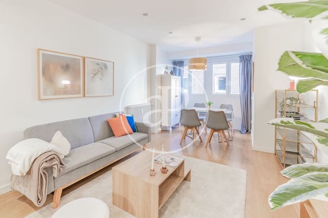 Apartamento de 2 habitaciones en Almagro, Madrid ciudad en alquiler - 2.700 € (Ref: 8980303)