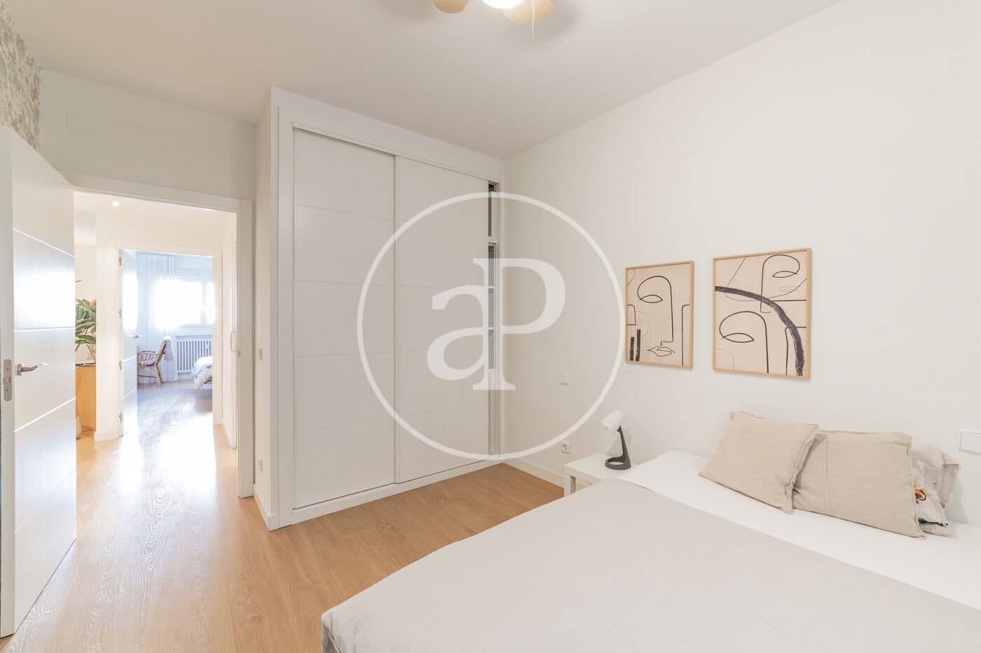 2 soverom Leilighet til leie i Madrid by - € 2 800 (Ref: 8980303)