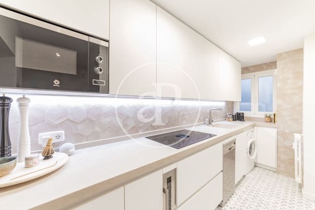 2 sypialnia Apartament do wynajęcia w Almagro, Miasto Madryt - 2 800 € (Ref: 8980303)