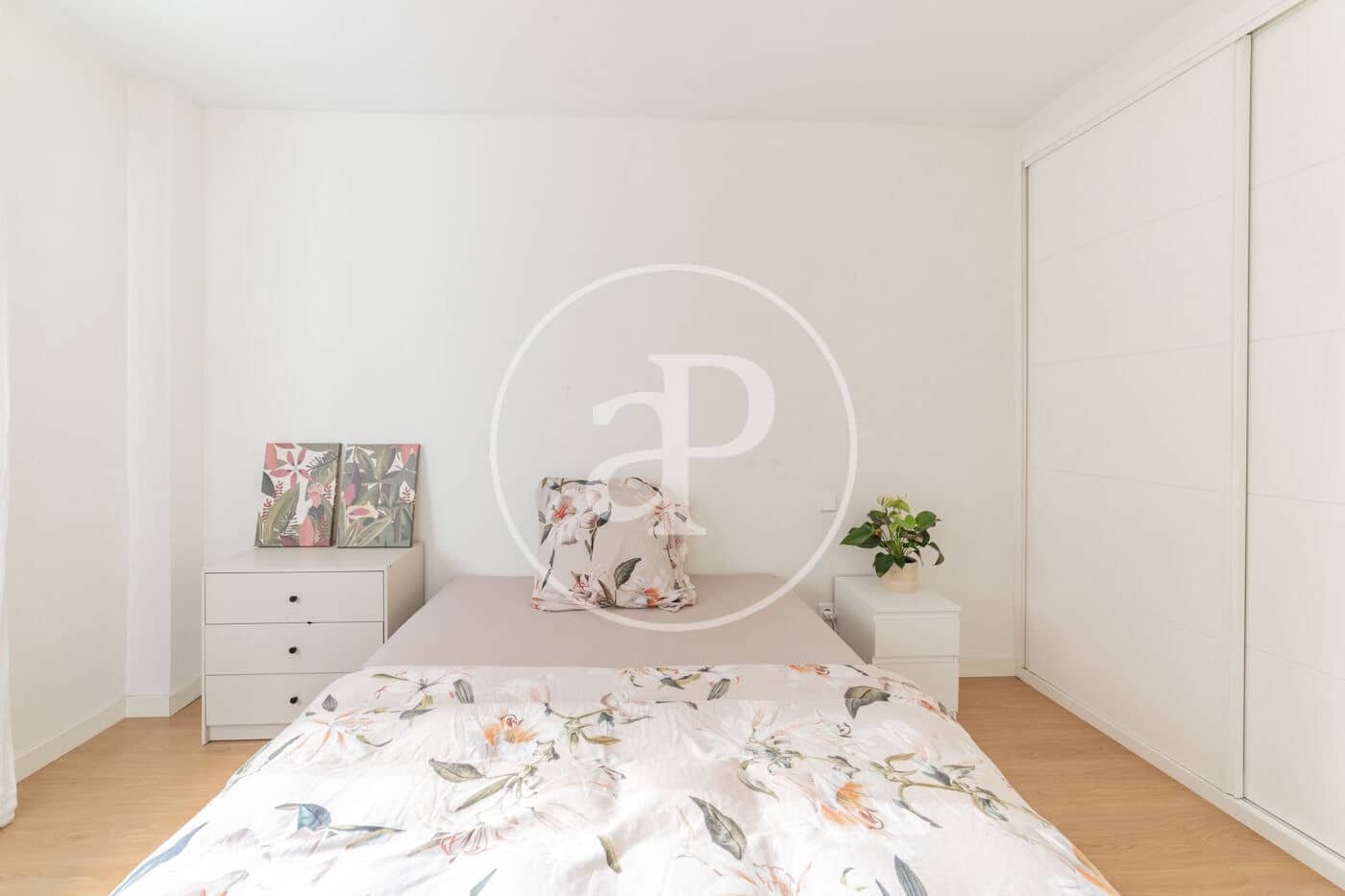 2 soverom Leilighet til leie i Madrid by - € 2 800 (Ref: 8980303)