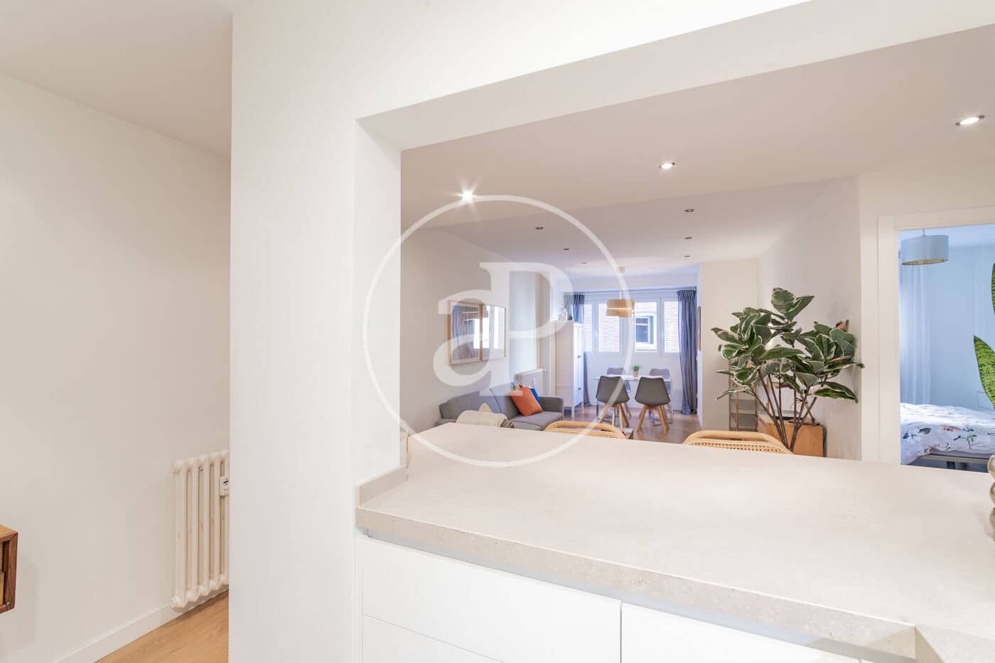 2 soverom Leilighet til leie i Madrid by - € 2 800 (Ref: 8980303)