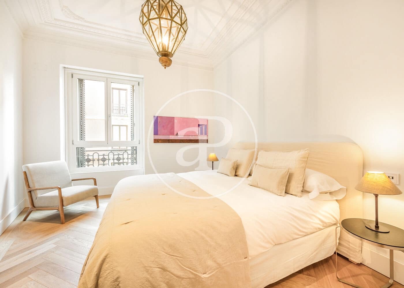 2 soveværelse Lejlighed til leje i Madrid by - € 3.600 (Ref: 8986872)