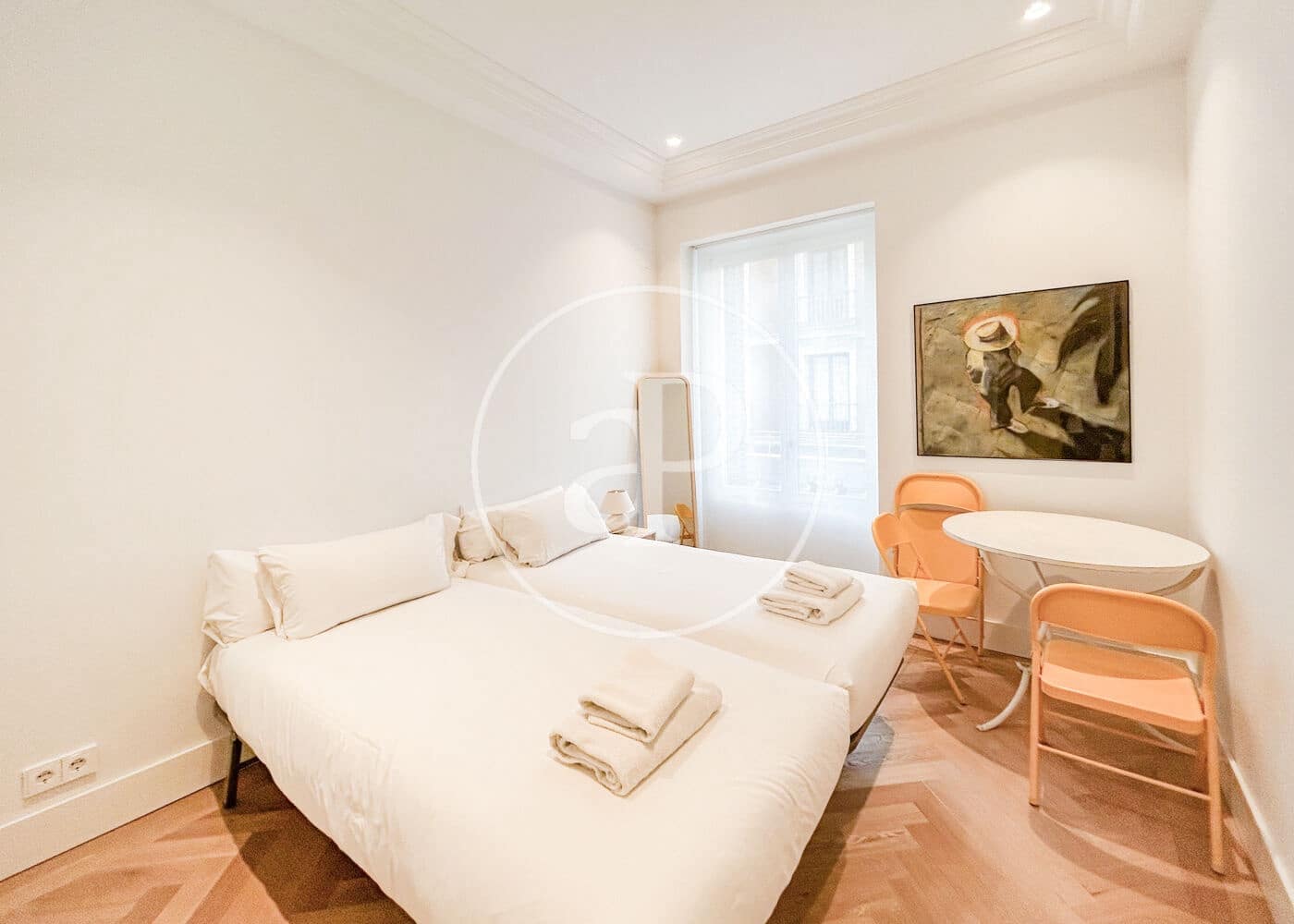 2 soveværelse Lejlighed til leje i Madrid by - € 3.600 (Ref: 8986872)