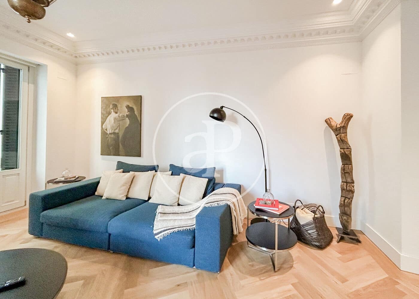 2 soveværelse Lejlighed til leje i Madrid by - € 3.600 (Ref: 8986872)