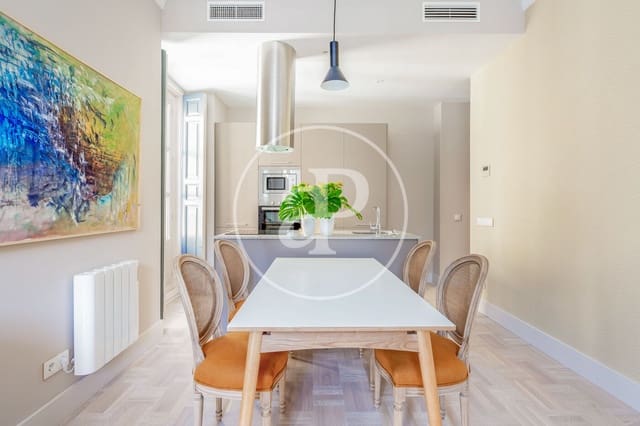 2 soverom Leilighet til leie i Palacio, Madrid by - € 2 200 (Ref: 8986873)