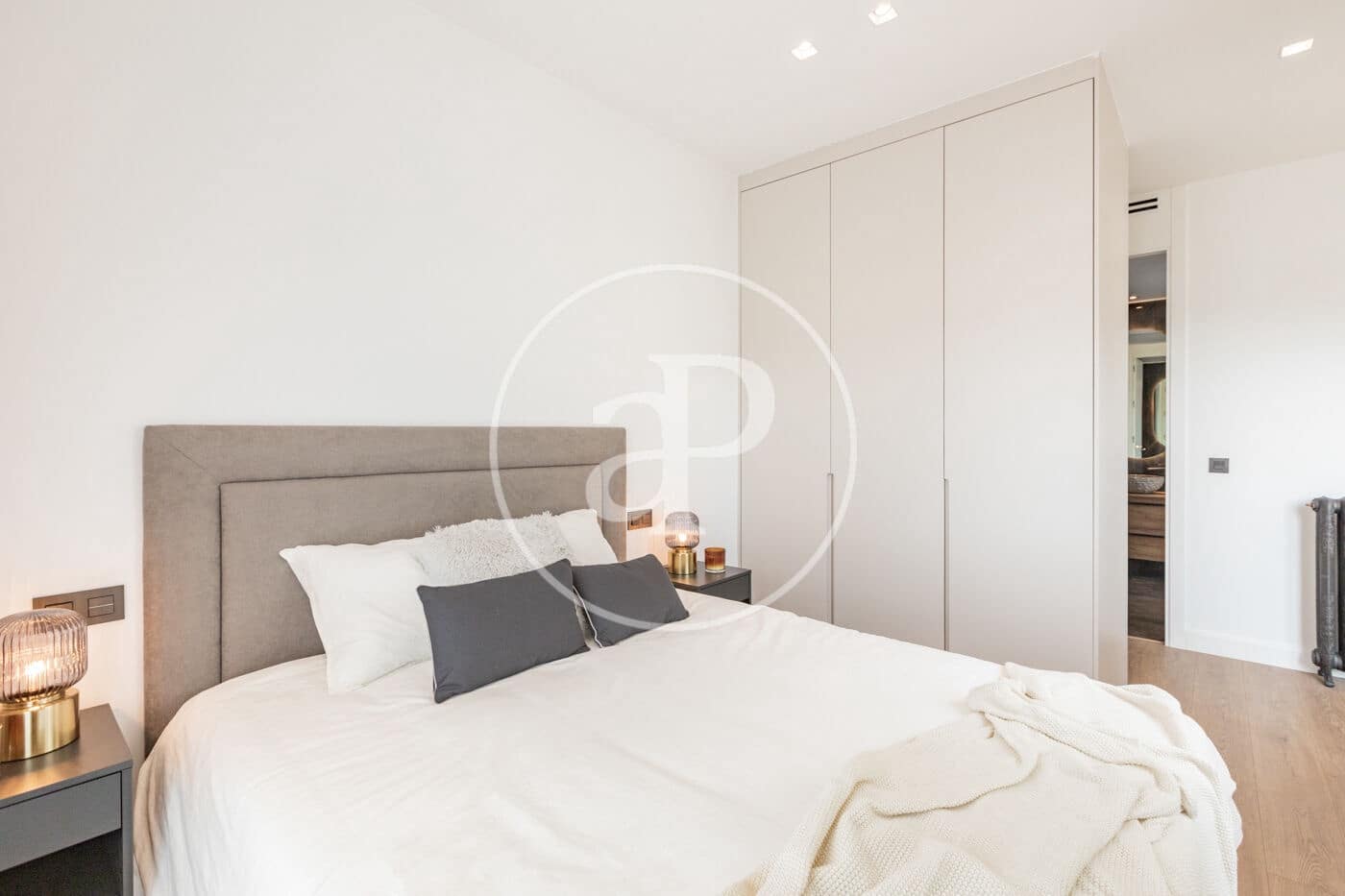 2 sypialnia Penthouse na sprzedaż w Miasto Madryt - 1 550 000 € (Ref: 8986890)