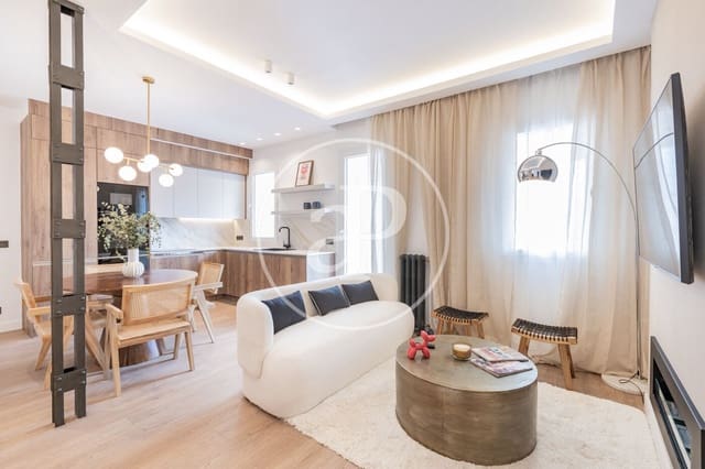 2 soveværelse Penthouse til salg i Recoletos, Madrid by - € 1.800.000 (Ref: 8986890)