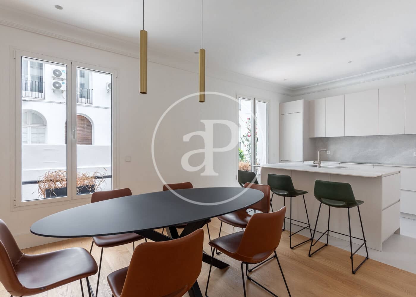 3 quarto Apartamento para arrendar em Madrid cidade - 6 400 € (Ref: 8986892)