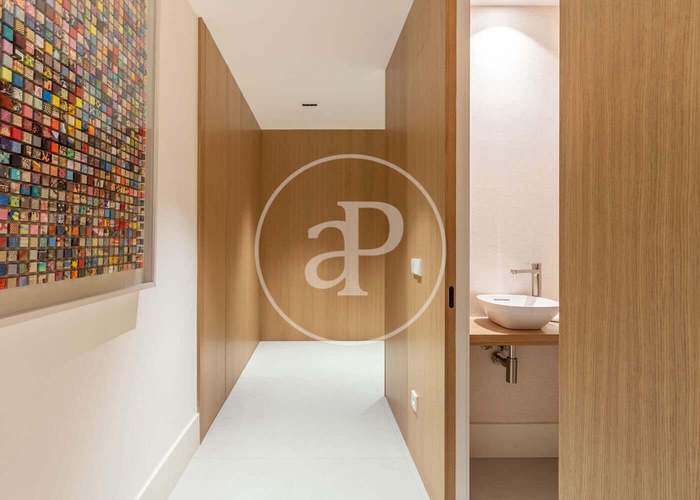 3 quarto Apartamento para arrendar em Madrid cidade - 6 400 € (Ref: 8986892)