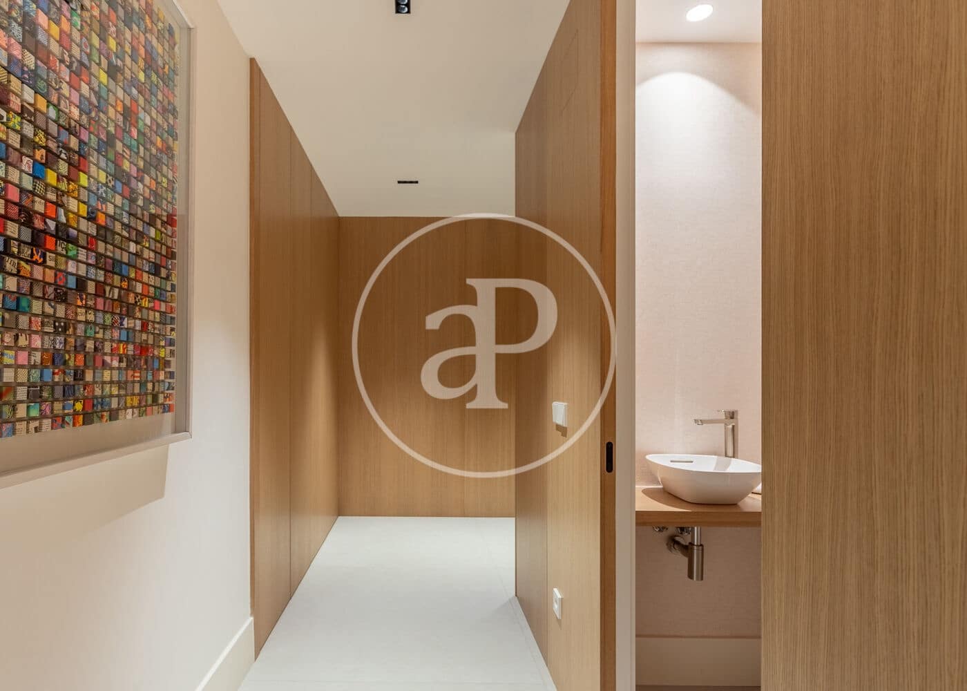 3 quarto Apartamento para arrendar em Madrid cidade - 6 400 € (Ref: 8986892)