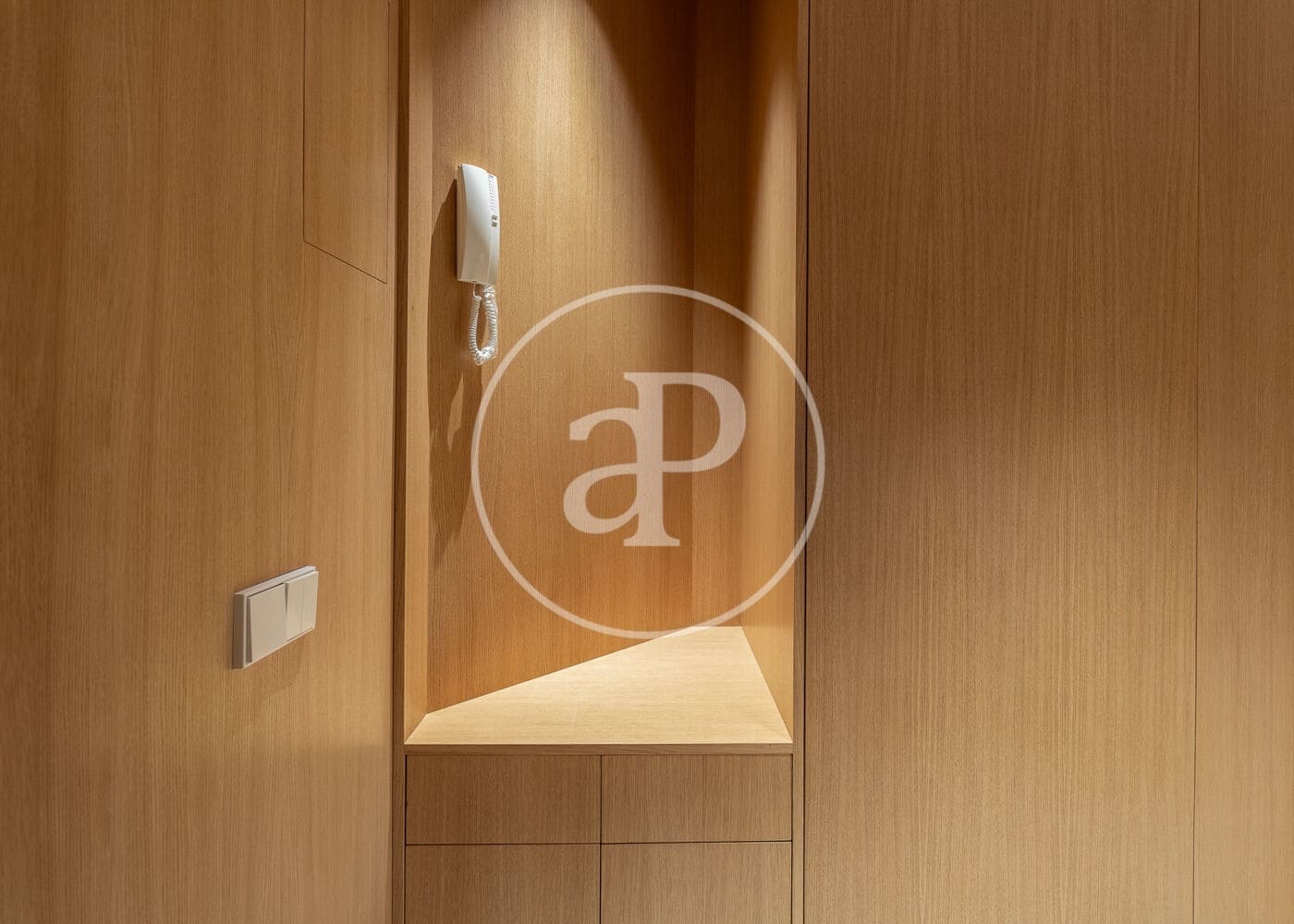 3 quarto Apartamento para arrendar em Madrid cidade - 6 400 € (Ref: 8986892)