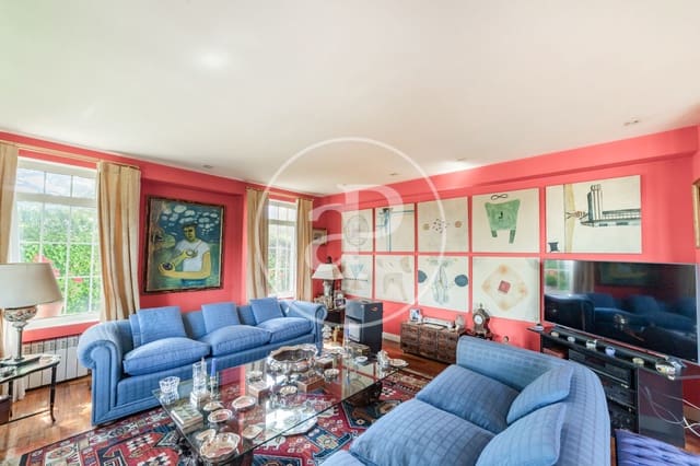 7 soveværelse Villa til salg i Pozuelo de Alarcón med swimmingpool - € 1.725.000 (Ref: 8986897)