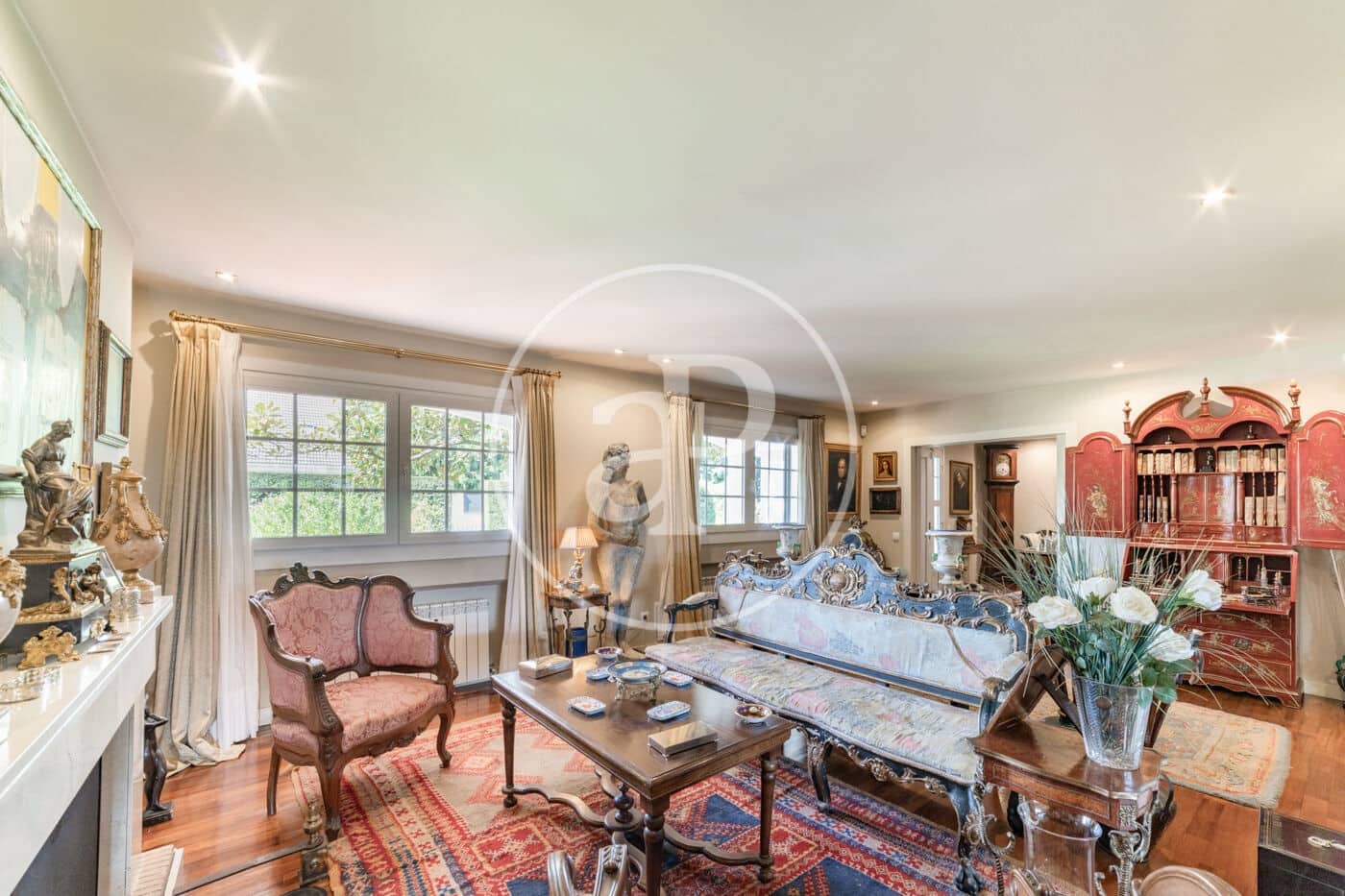 7 soveværelse Villa til salg i Pozuelo de Alarcon med swimmingpool - € 1.725.000 (Ref: 8986897)